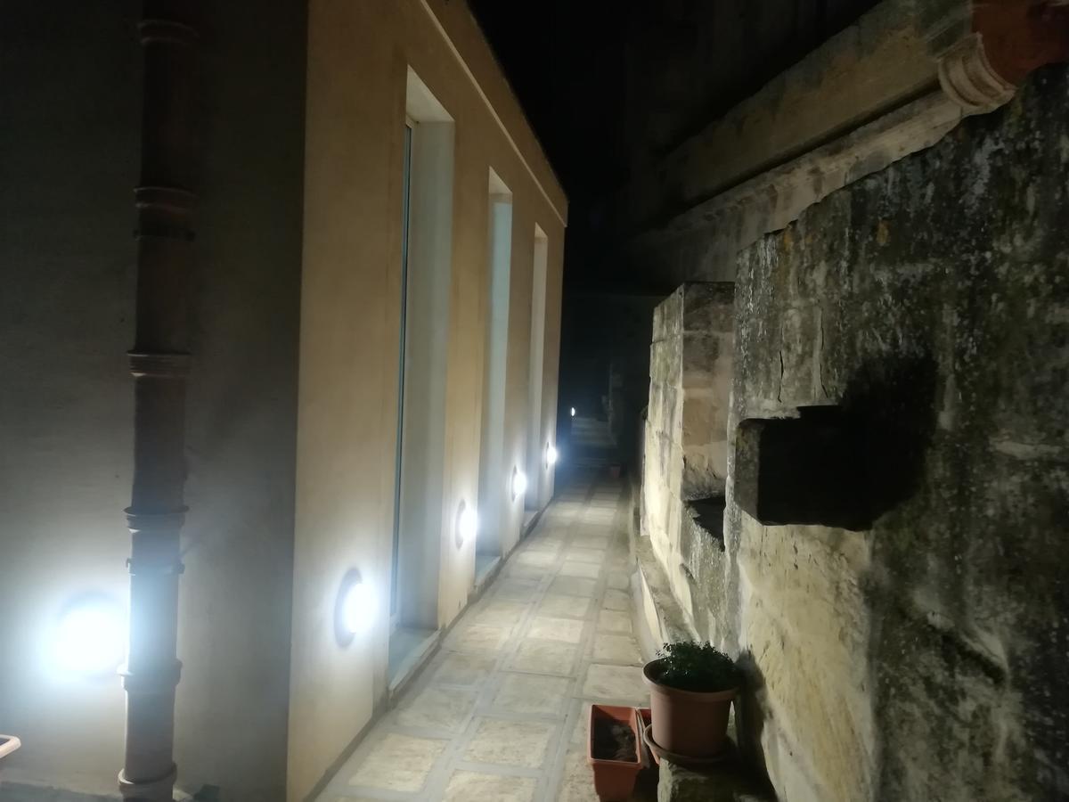 Dimora Dell'Artista Bed and Breakfast Λέτσε Εξωτερικό φωτογραφία