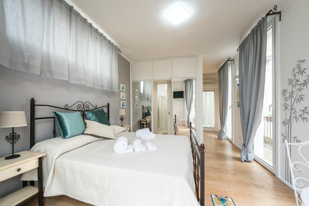 Dimora Dell'Artista Bed and Breakfast Λέτσε Εξωτερικό φωτογραφία