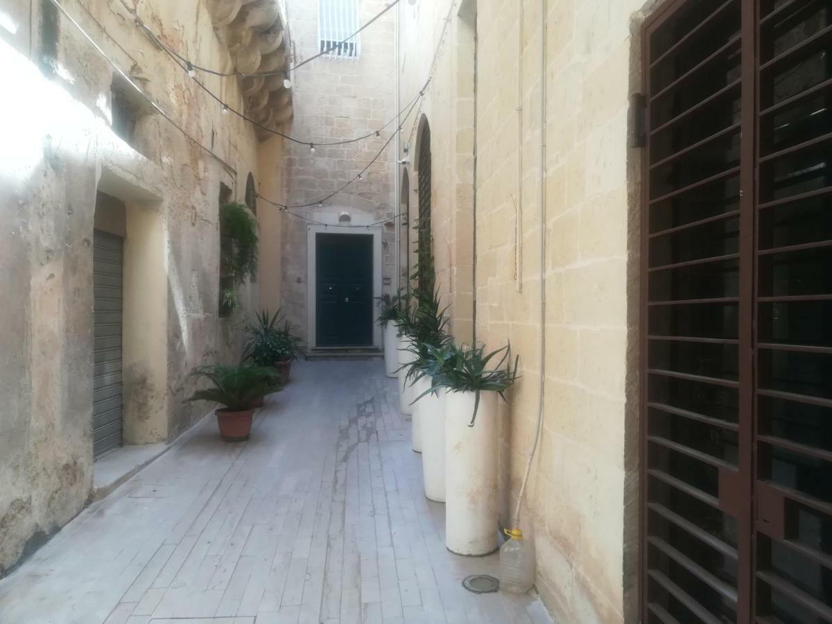 Dimora Dell'Artista Bed and Breakfast Λέτσε Εξωτερικό φωτογραφία